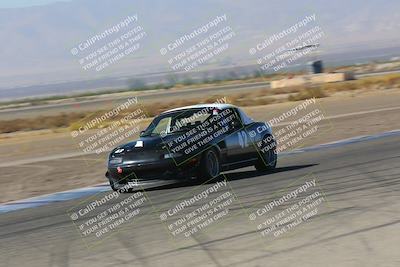 media/Oct-01-2022-24 Hours of Lemons (Sat) [[0fb1f7cfb1]]/10am (Front Straight)/